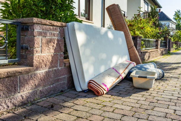 Best Mattress Removal Service  in Mccla, AL